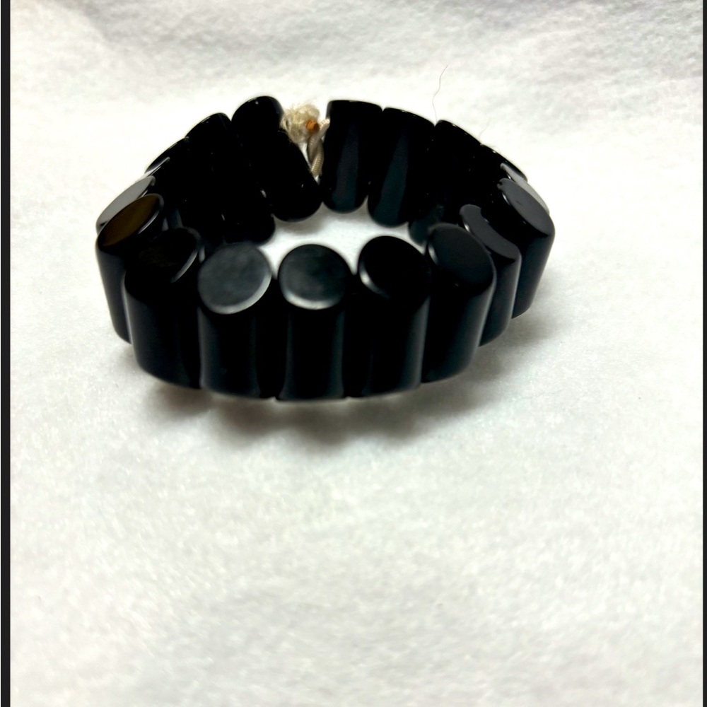Black stretchy Bakelite vintage bracelet